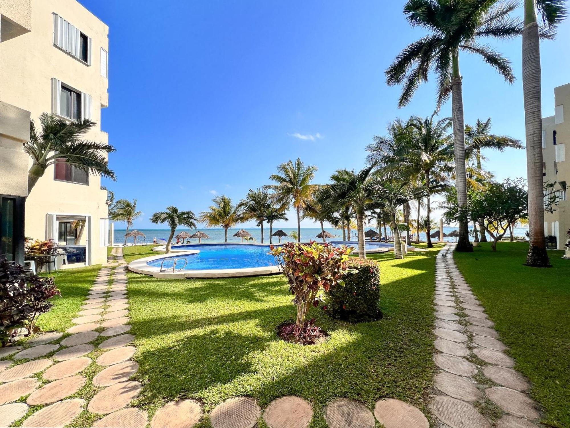Bello Mar De Cancun, Beautiful 2Br 2Ba Condo Overlooking Beach Spectacular View! Экстерьер фото